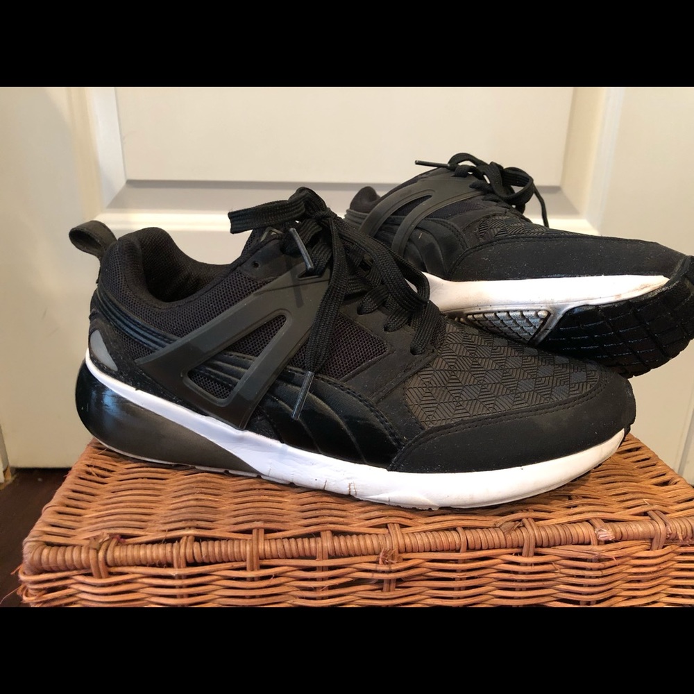 Puma Sneakers